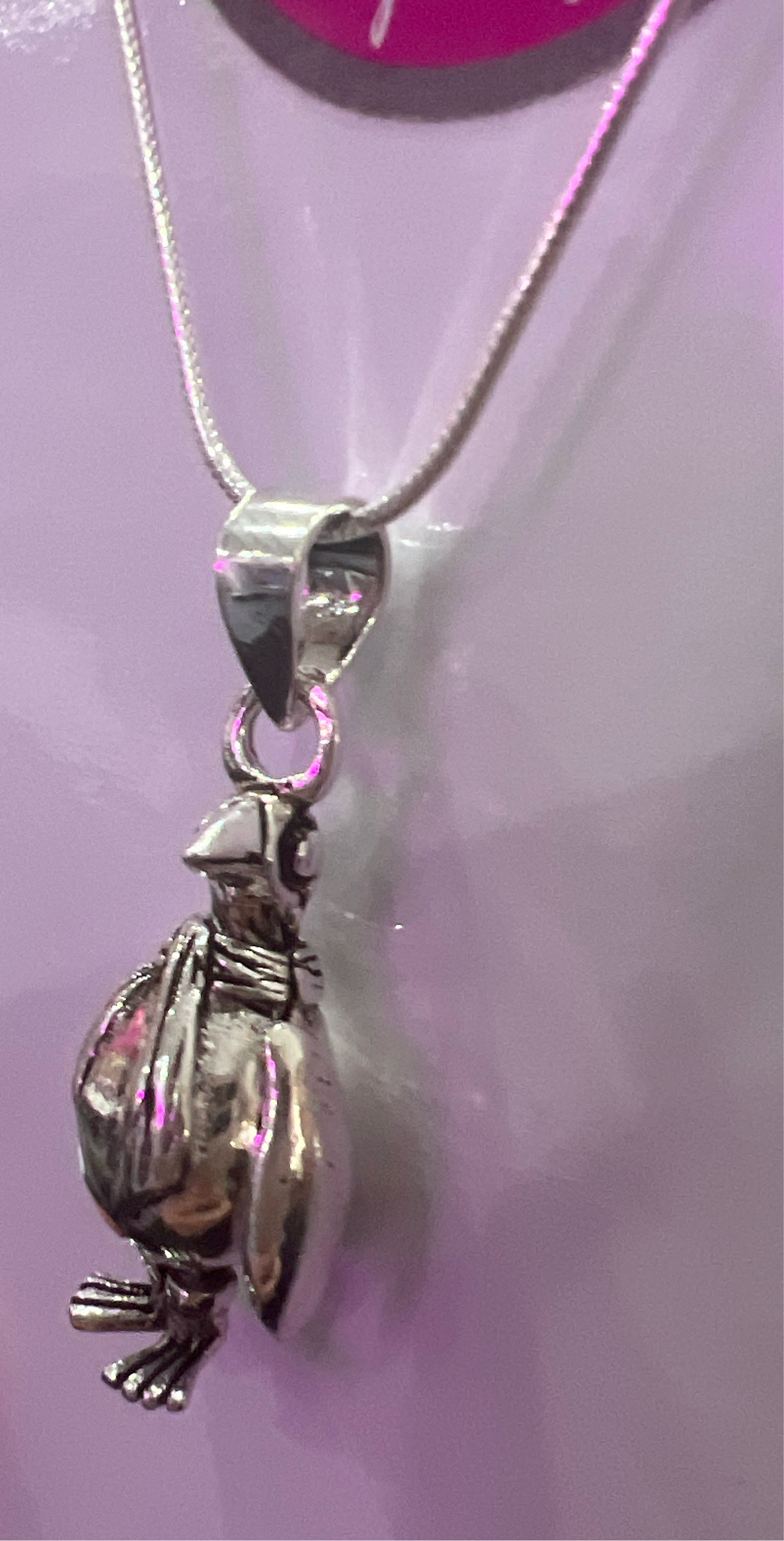 Stones & Silver 925 SS Movable Parts Penguin with chain