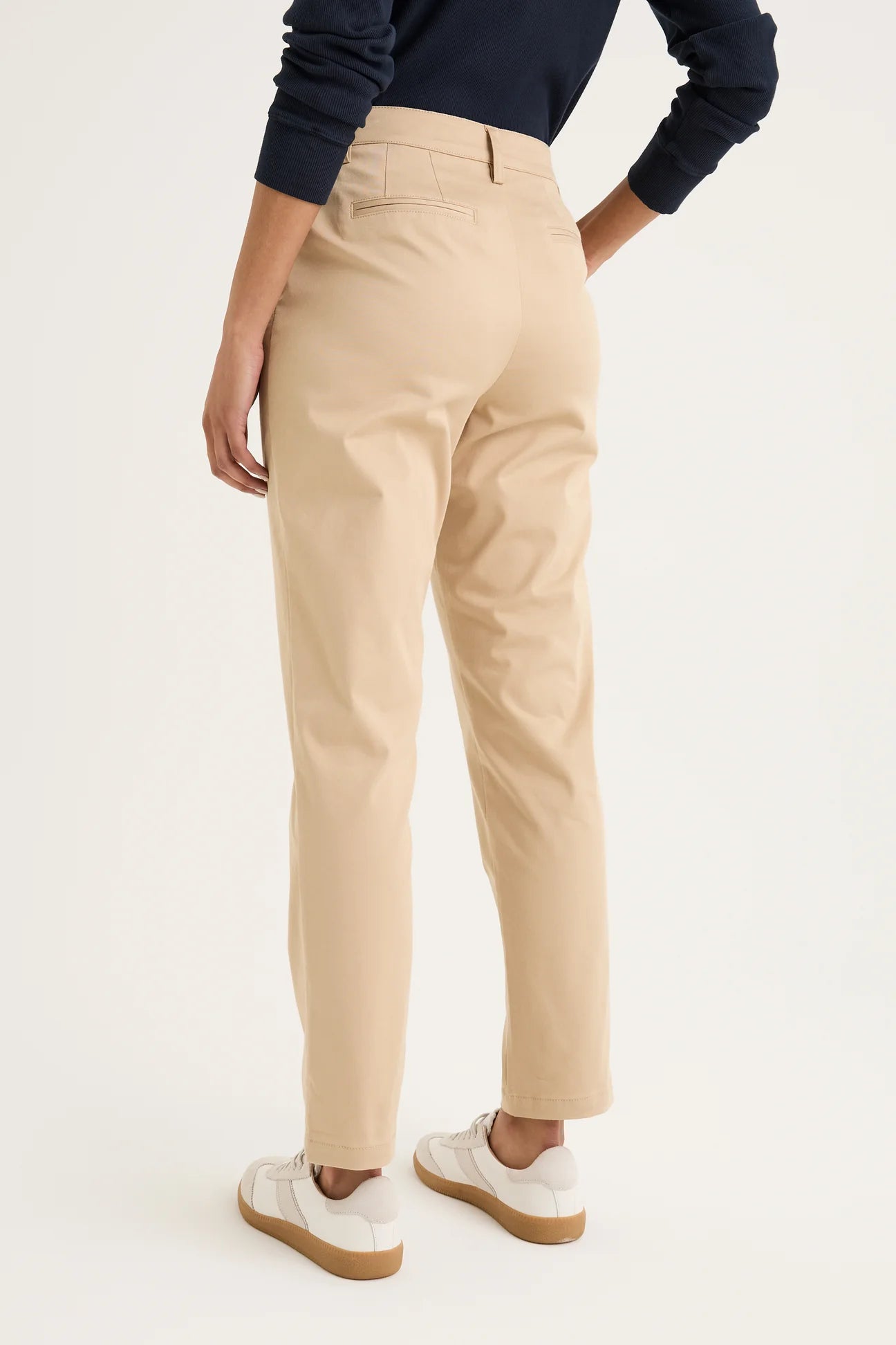 Yarra Trail - Nova Classic Chino