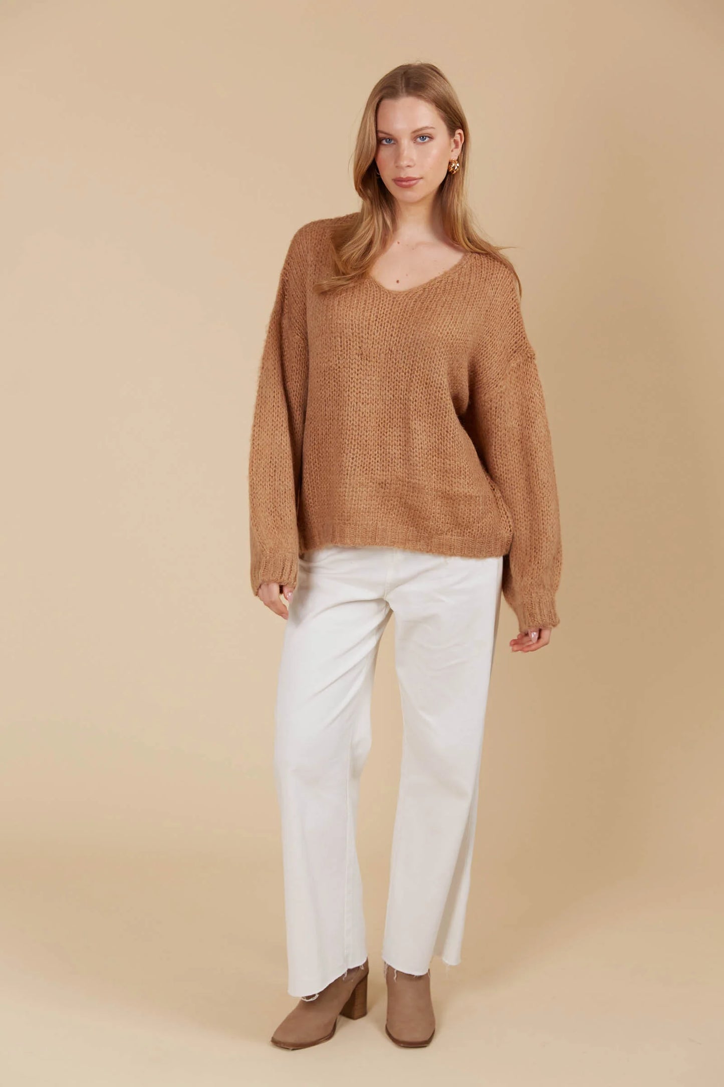 Isle of Mine - Pallas V Neck Jumper