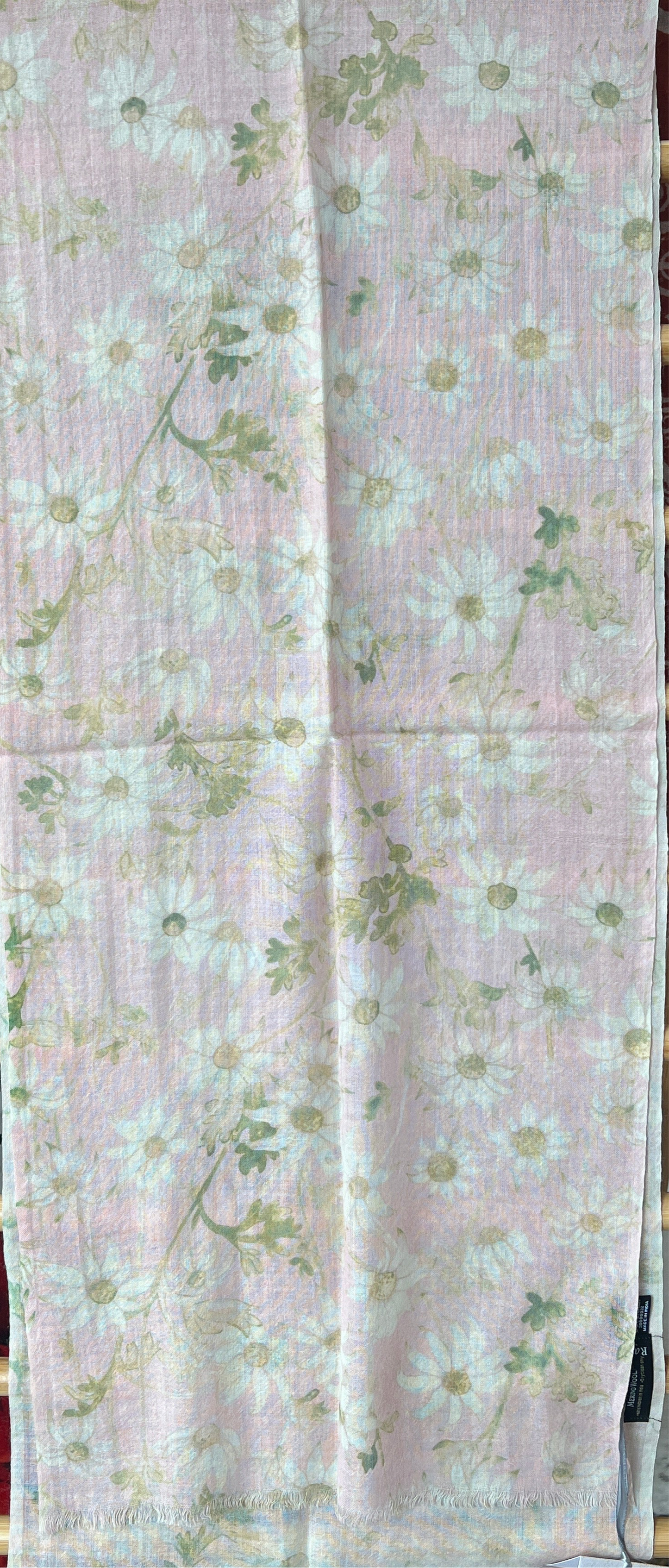 Raffal Australia Fine Merino Wool Scarves - Flannel Flowers