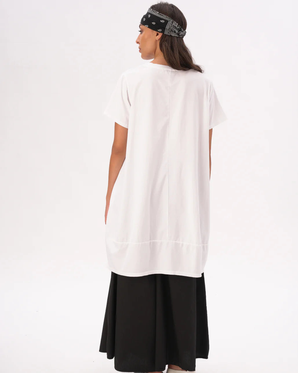 Baci - Split Hem Crewneck T-Shirt Dress in Light Camel | 11072616