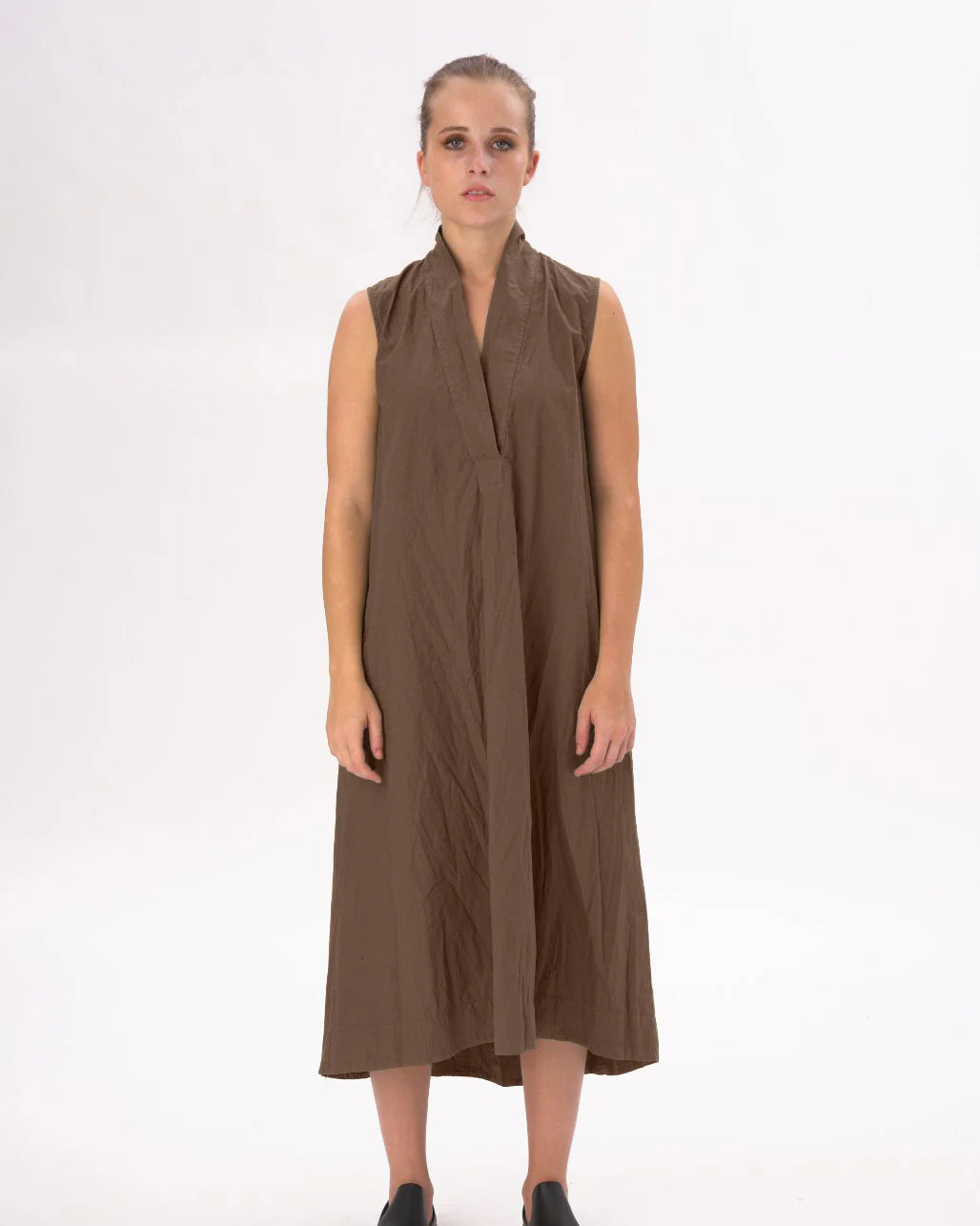 Baci - Organic Cotton Swan Neck Sleeveless Dress in Nutella