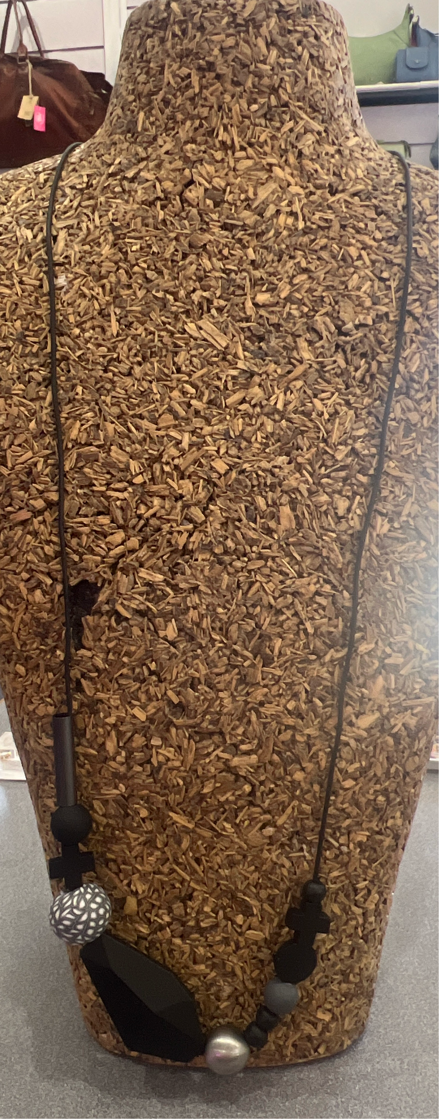 The Sister Label - Wood & Metal Going Through The Motions