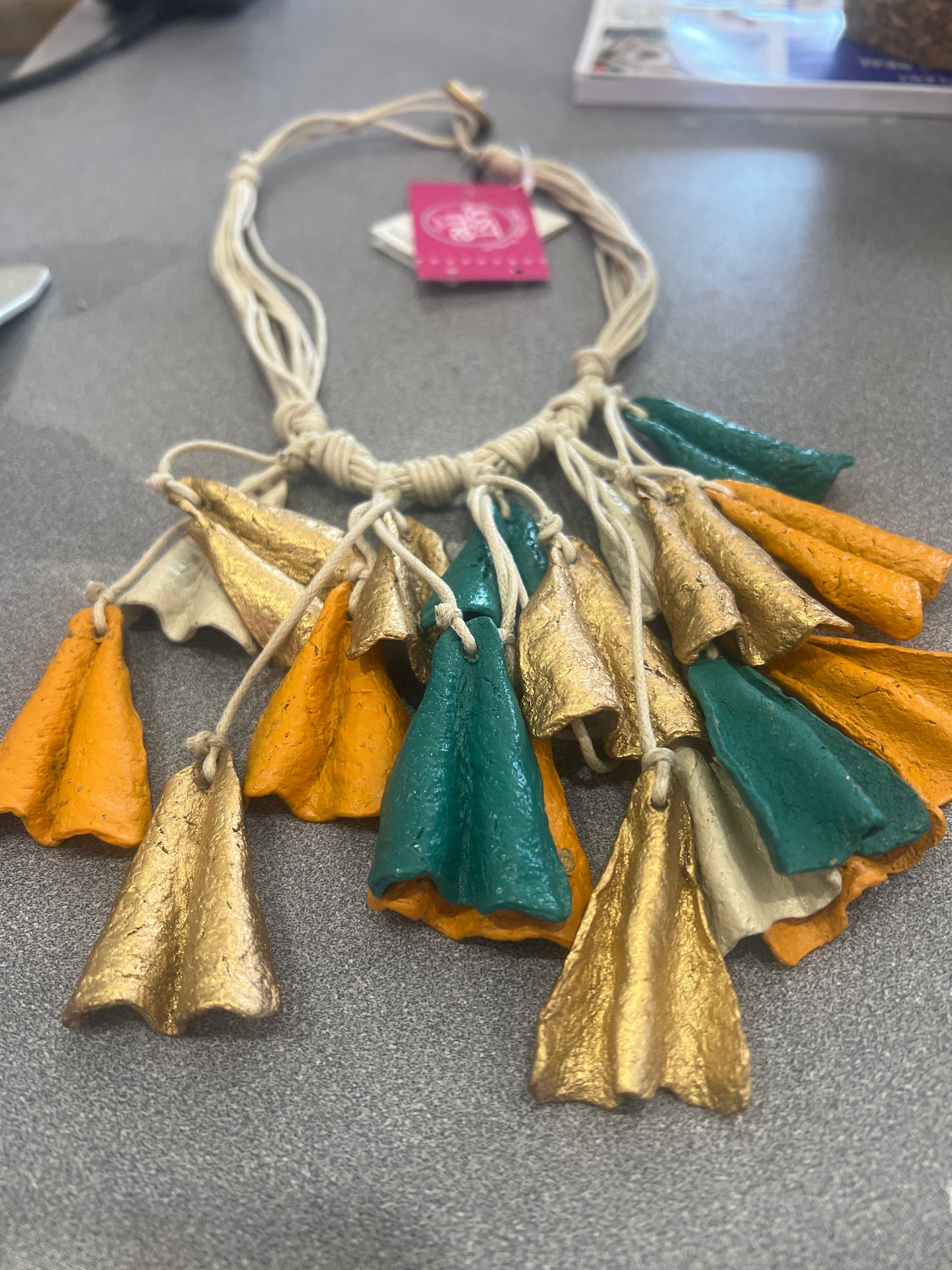 Bel-Eve Design Necklace Madera