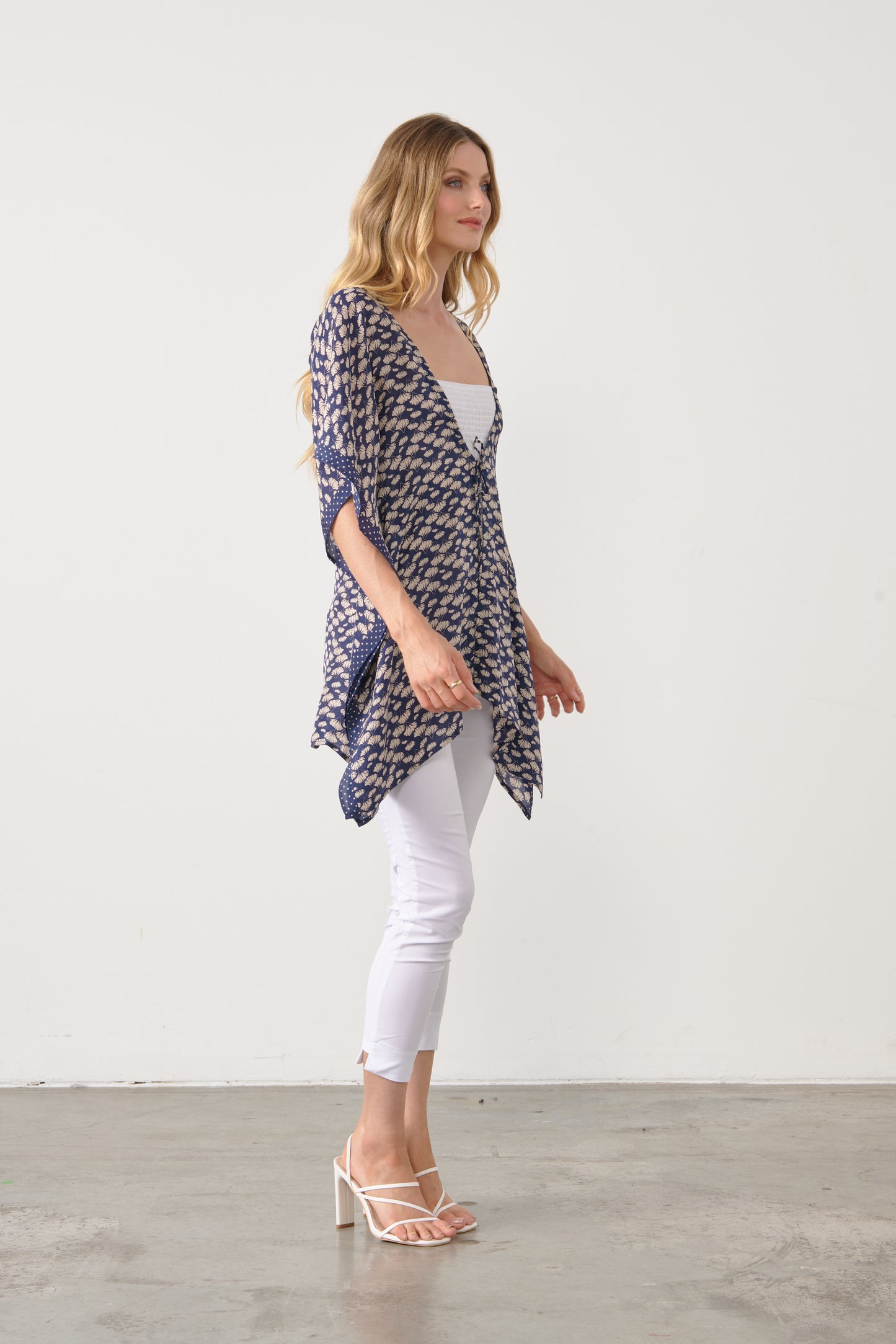 Holmes & Fallon - Jacket Kaftan Style W/Ginko Leaf Print