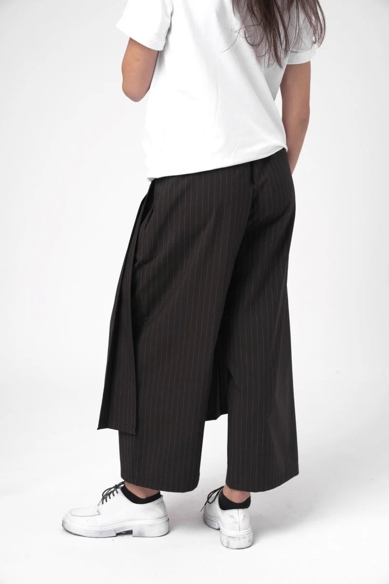 Baci - Striped Pleated Skirt Pant Black - 79202416STRS