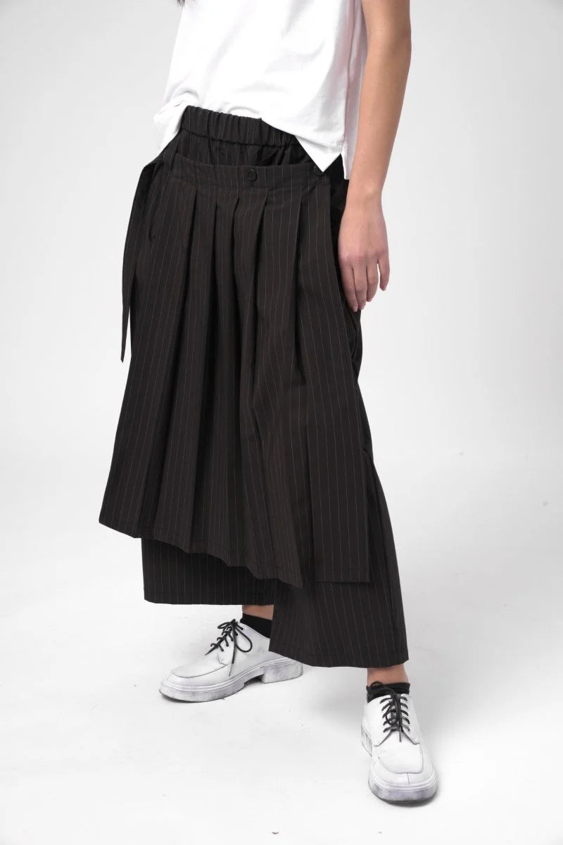 Baci - Striped Pleated Skirt Pant Black - 79202416STRS