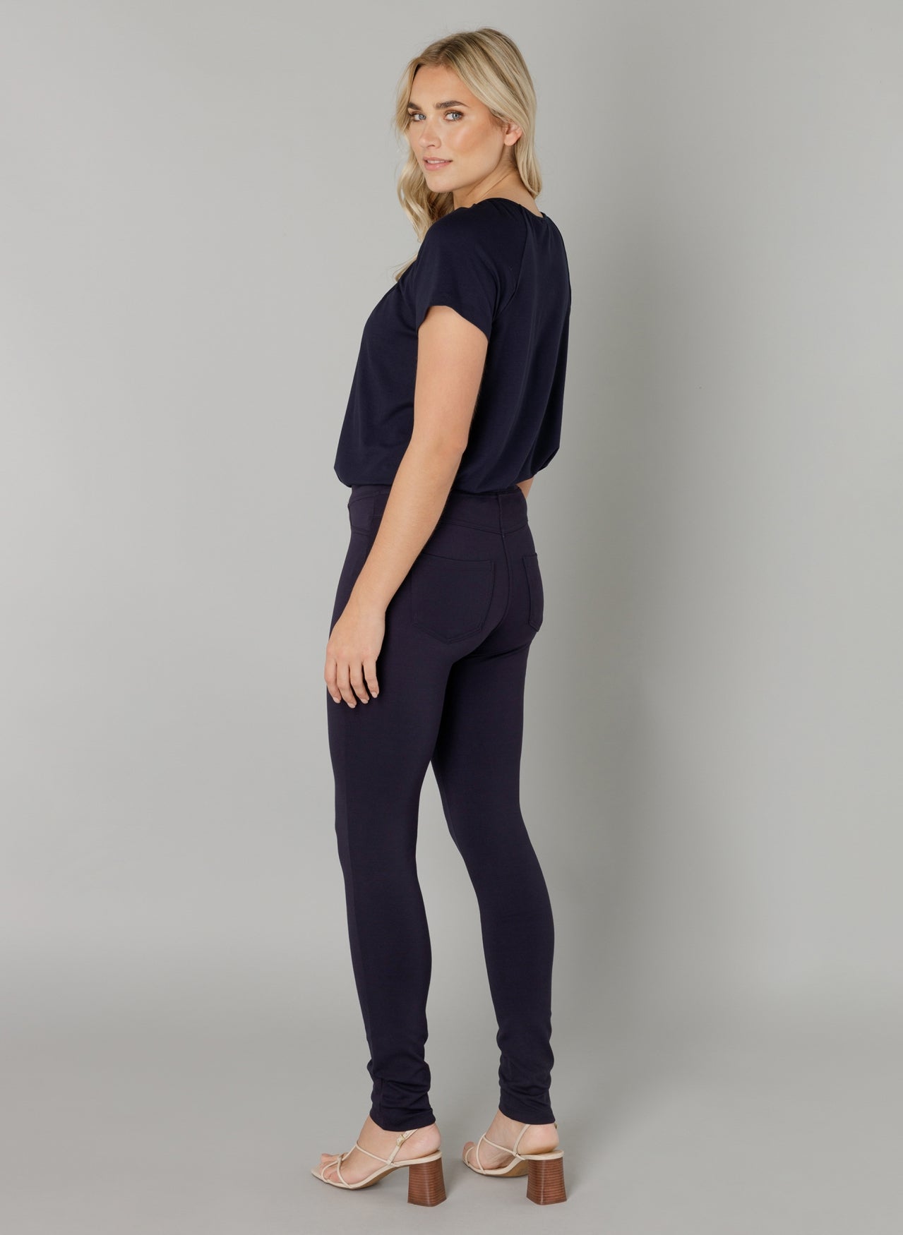 NOOS Base Level - Ornika Jeggings / Treggings