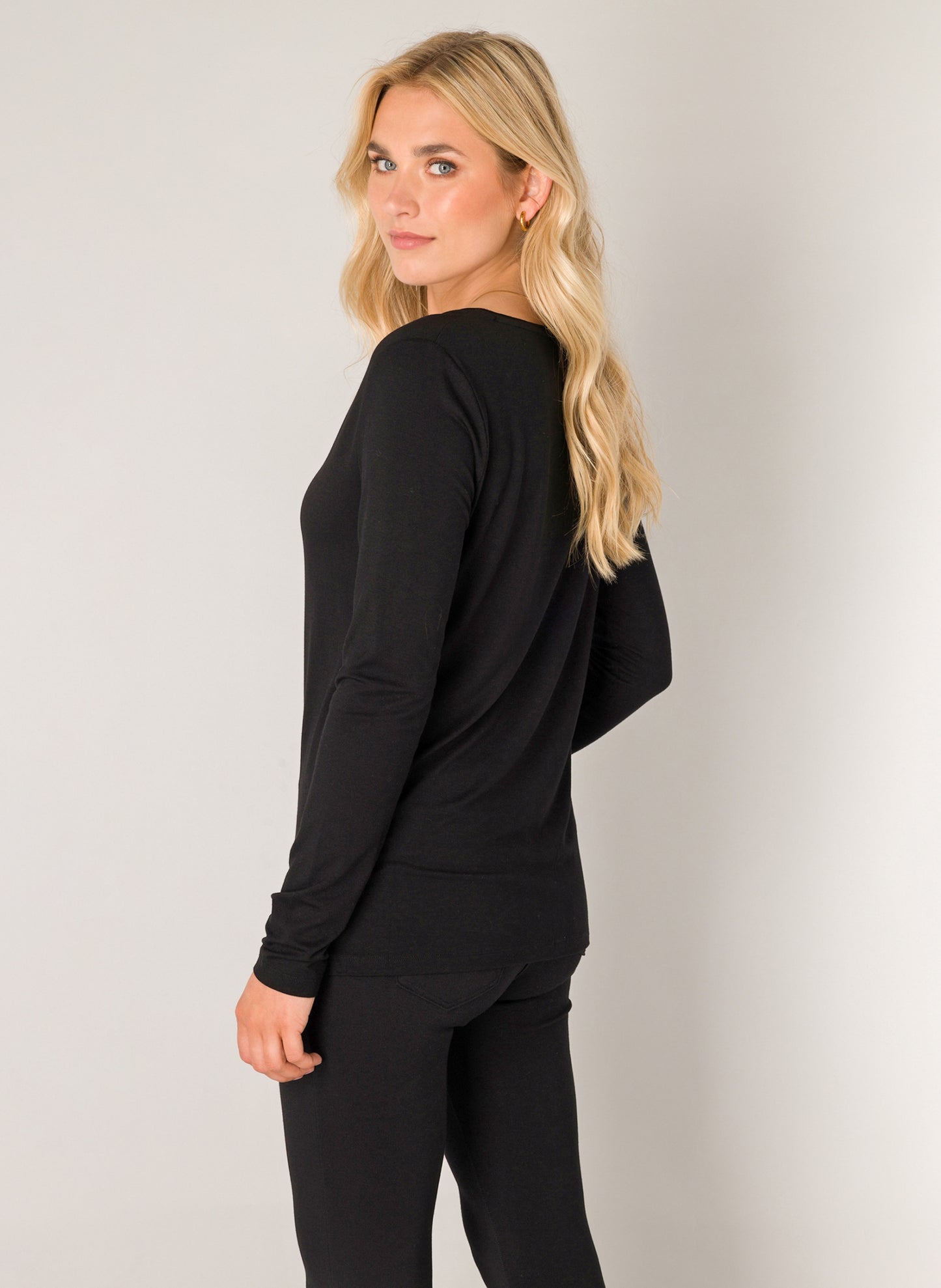 NOOS Base Level Yare Long Sleeve V Neck Top