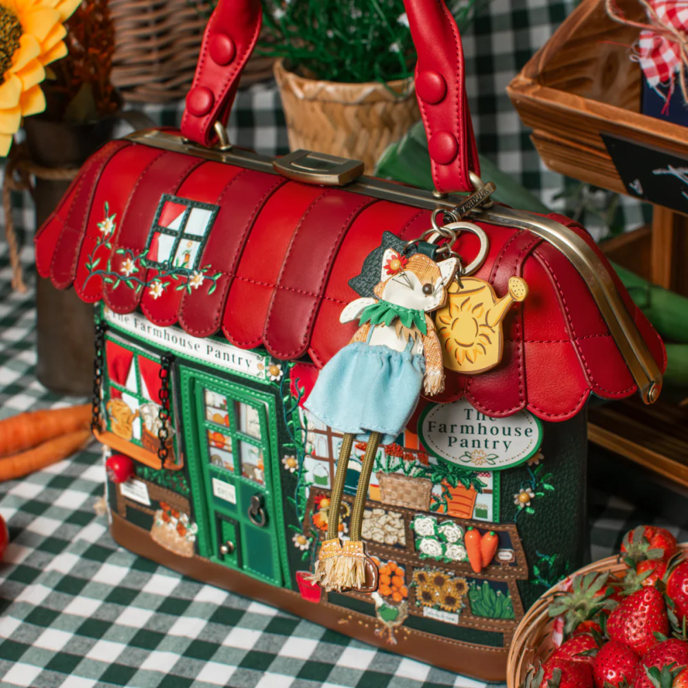 Vendula London Farmhouse Pantry Scarecrow Keycharm