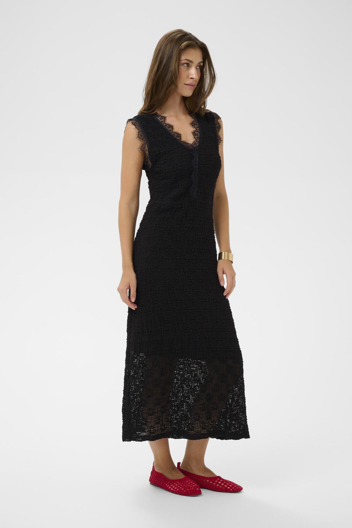 Cream - Maki Stretch Lace Dress