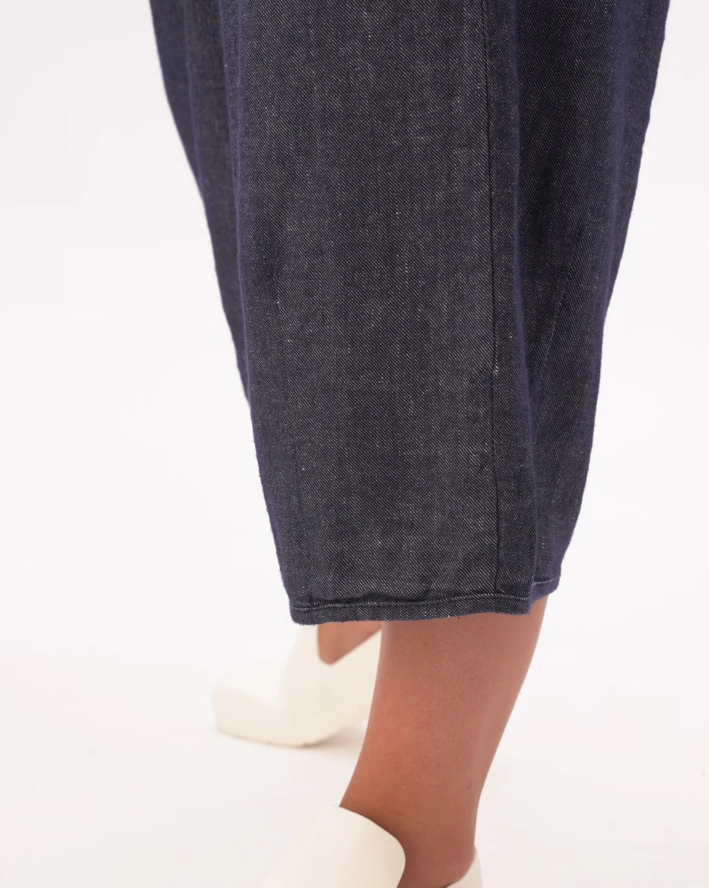 AMICI by Baci - Denim Cotton Linen Elastic Waist Culottes | P03130