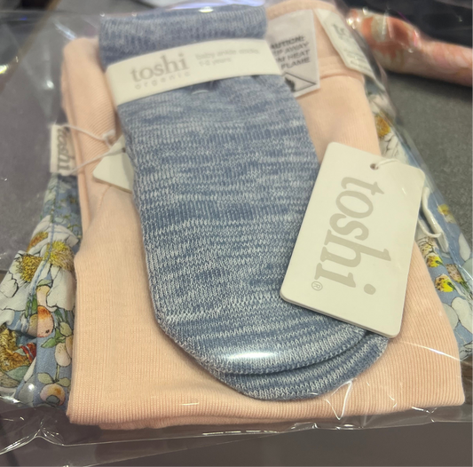 Toshi - Cotton Shorts, Tee & Cotton Socks - SIZE 1