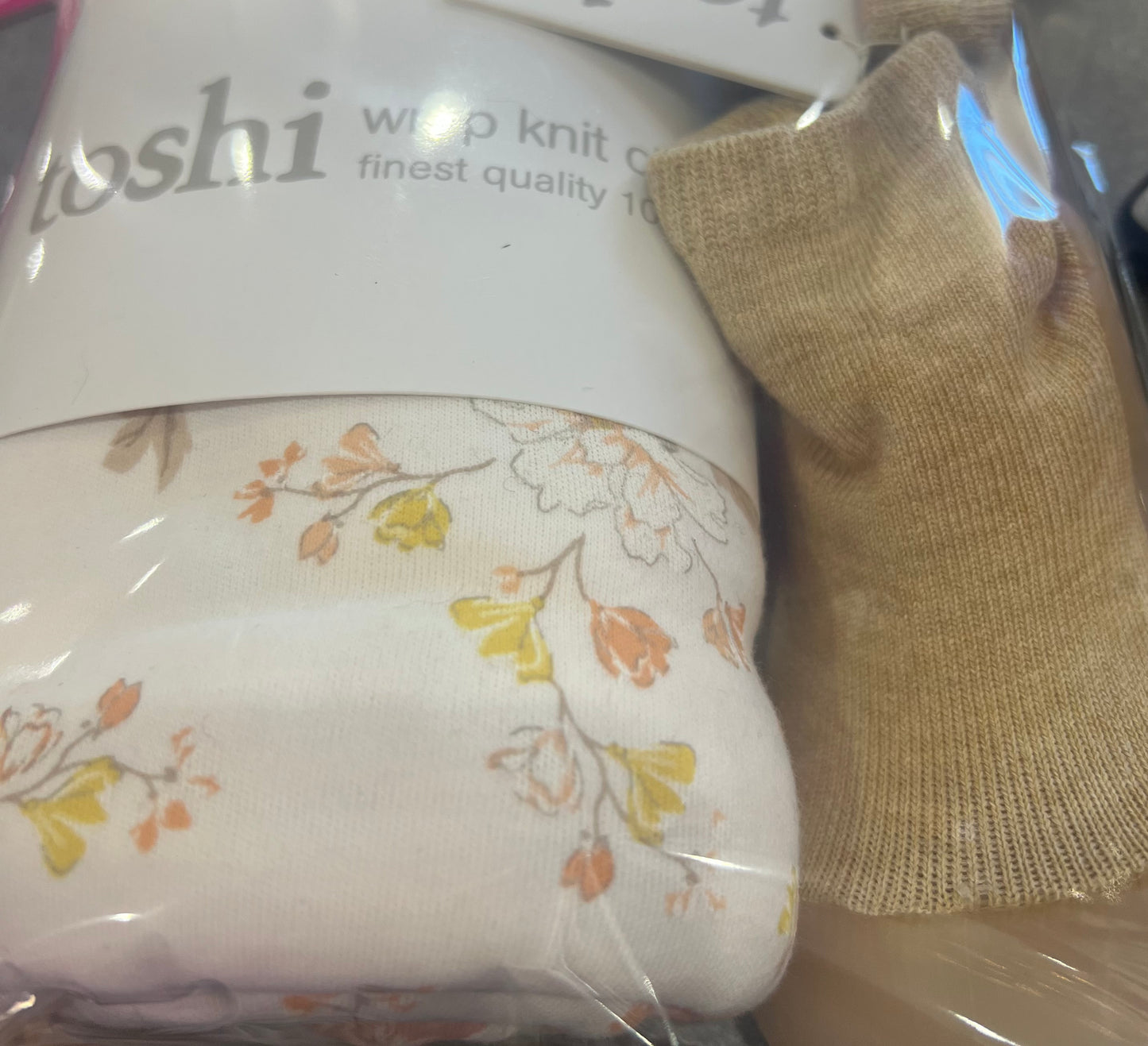 Toshi Knit Wrap & Hybrid Walking Socks Gift Pack