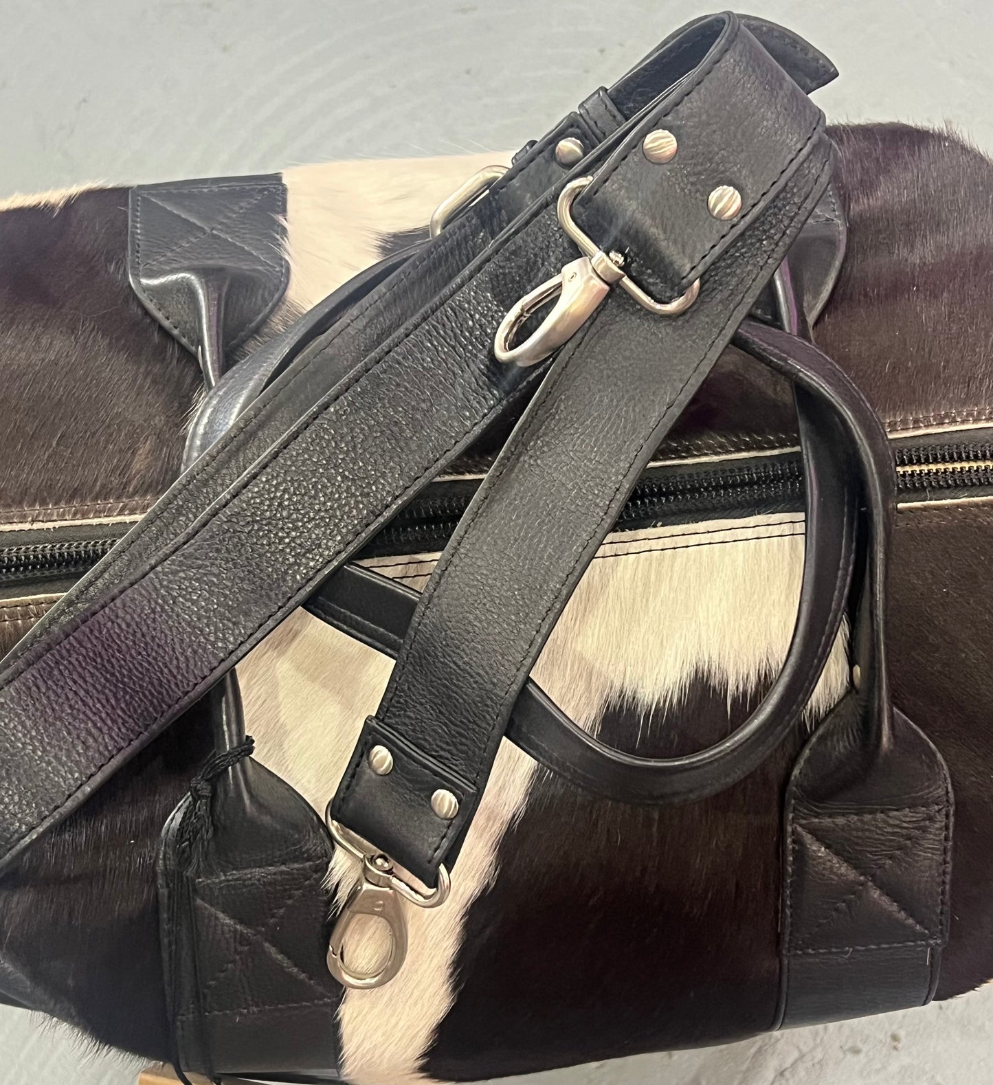 Oran Leather - New Mexico Cow Hide & Leather Travel Bag