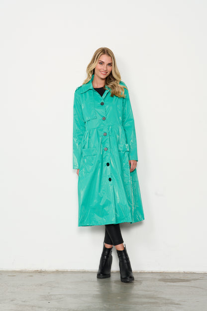 Holmes & Fallon - Raincoat Black Buttons in Green - HF2415