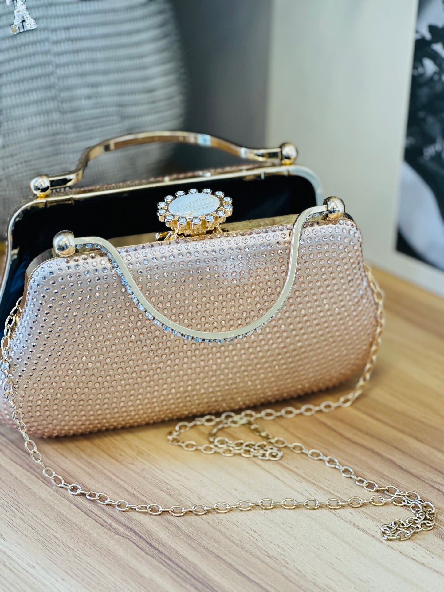 Wednesday Lulu - Ivanka Champagne Clutch - Gold