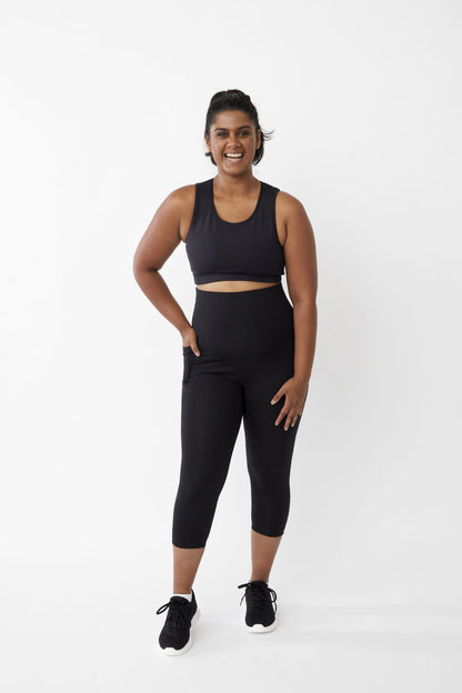 Running Bug - Activewear Ultra-High Waisted 3/4 Leggings