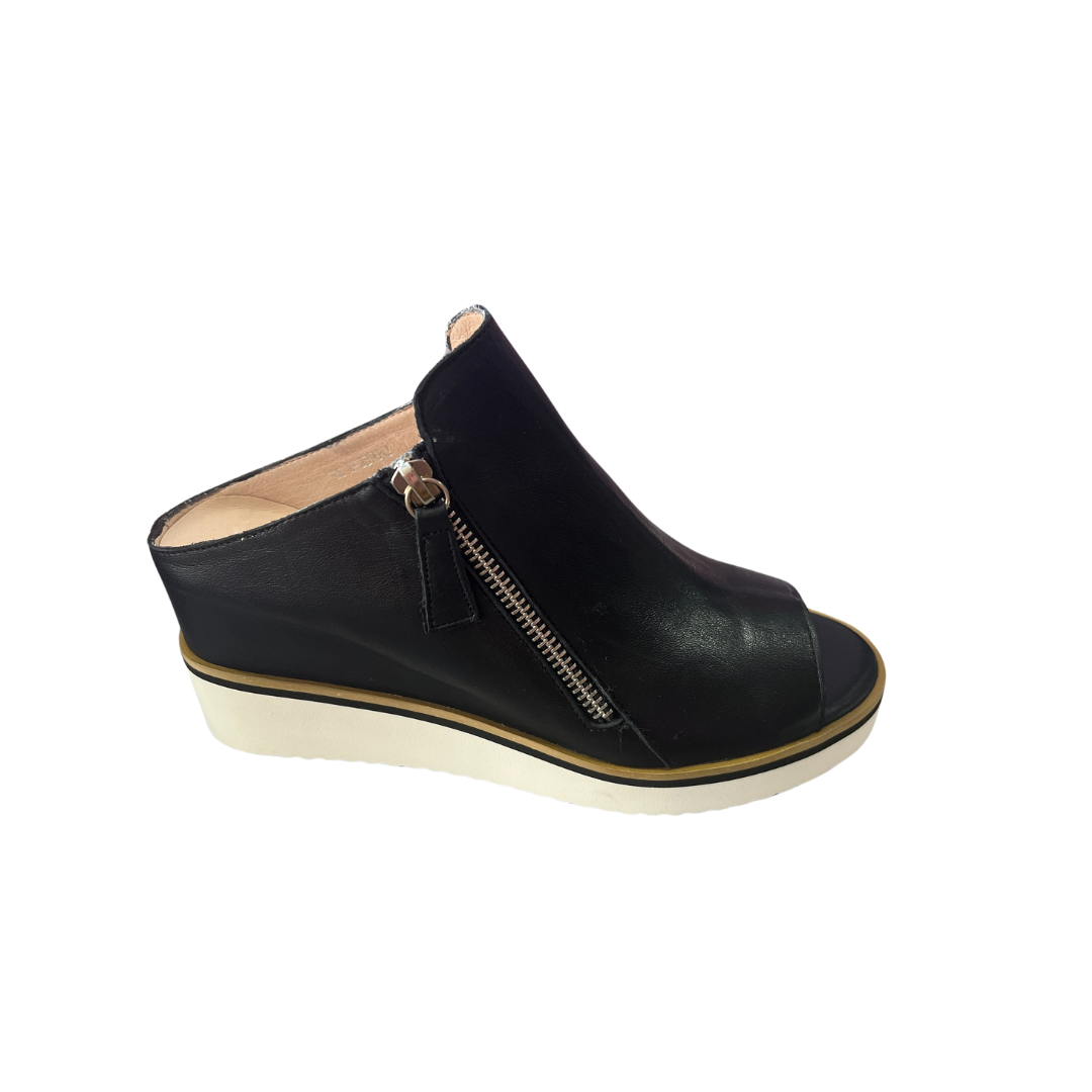 Valeria Grossi - Laurel Leather Black