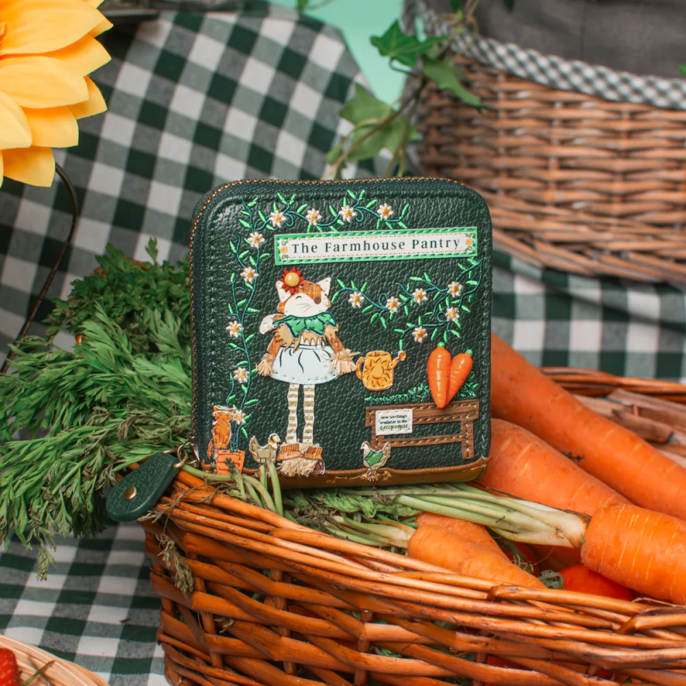 Vendula London Farmhouse Pantry Square Wallet
