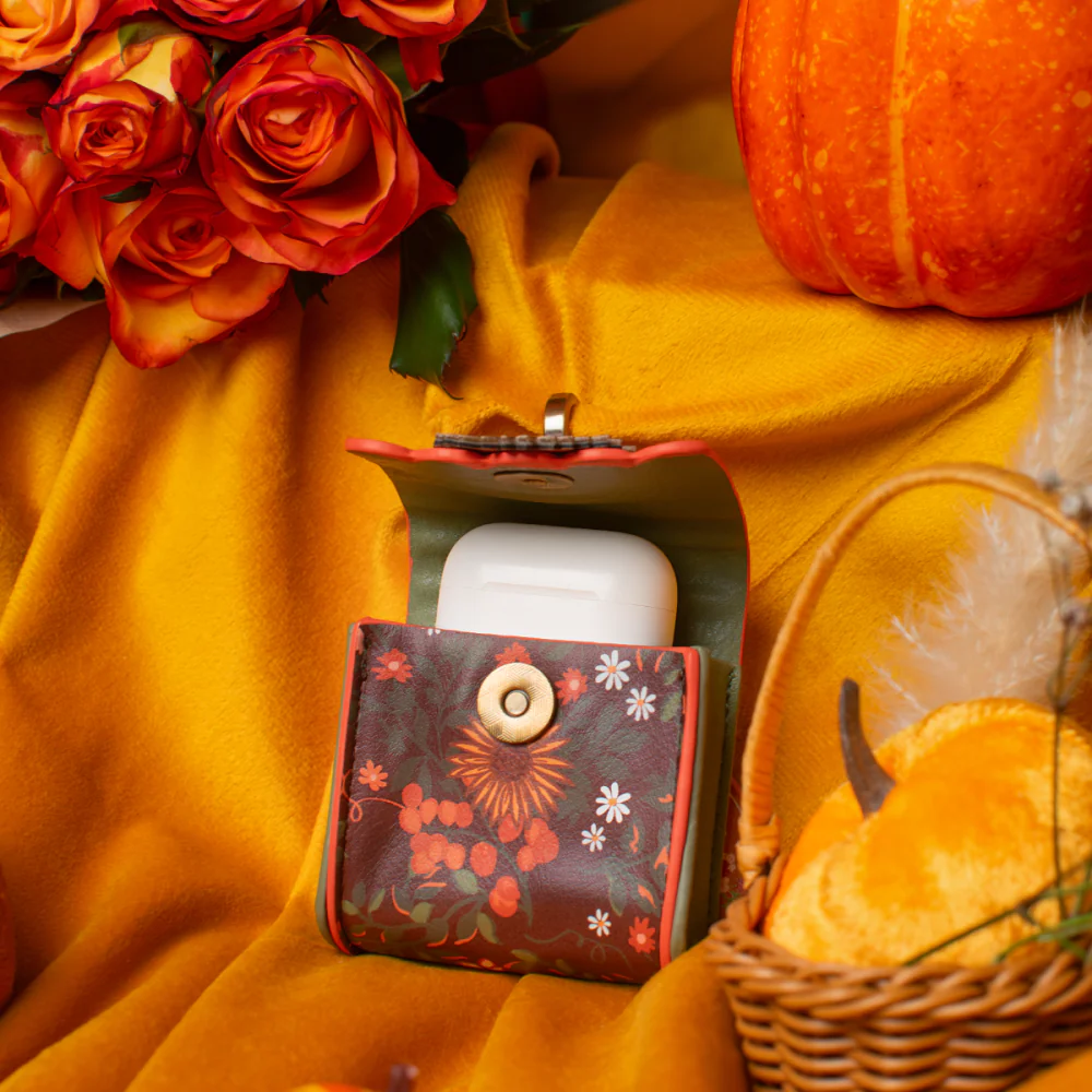 Vendula London Flower Shop Amber Ear Pods Presale