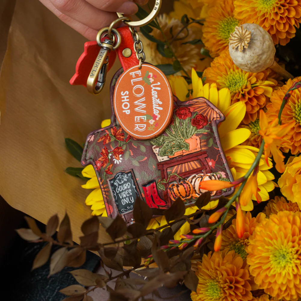 Vendula London Amber Flower Keycharm