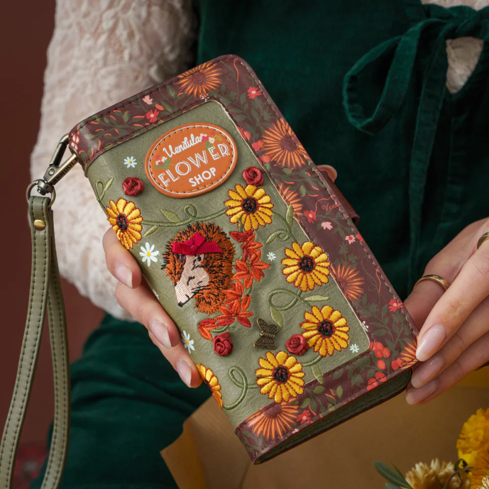 Vendula London Amber Flower Universal Phone Case
