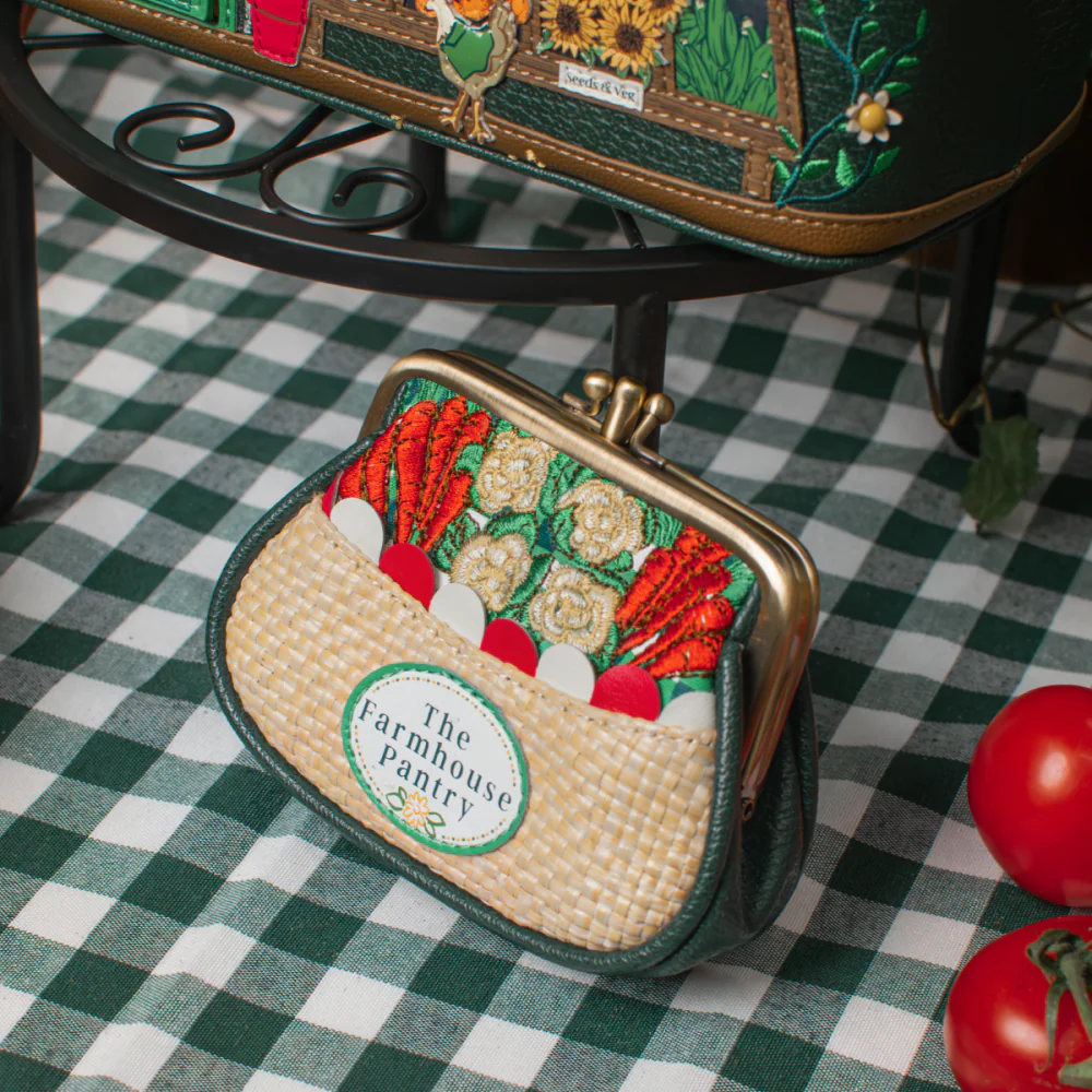 Vendula London Farmhouse Pantry Clipper Coin Purse