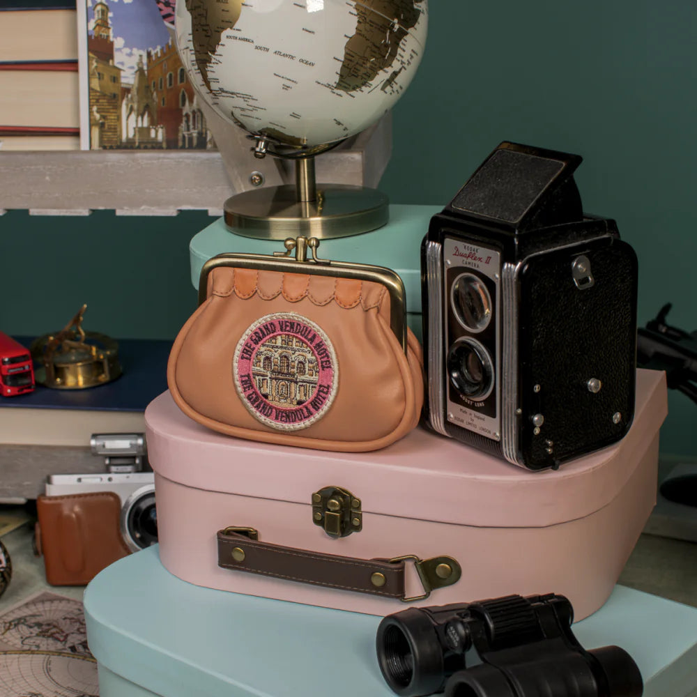 Vendula London Voyage Travel Shop Clipper Coin Purse Pre Sale